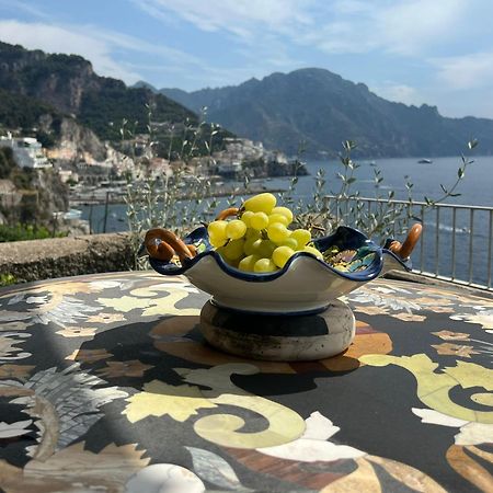 Appartamento Di Raphael Con Discesa Privata Al Mare Amalfi Luaran gambar