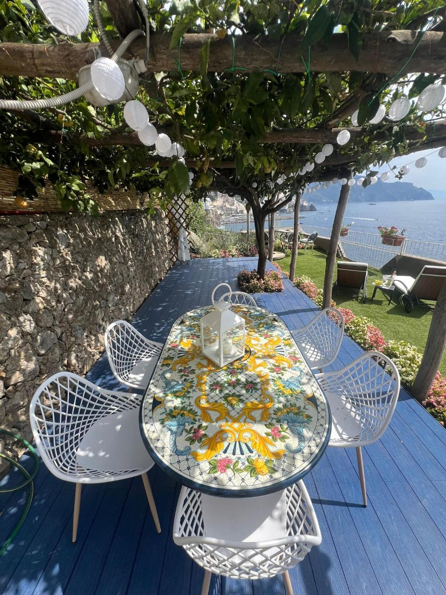 Appartamento Di Raphael Con Discesa Privata Al Mare Amalfi Luaran gambar